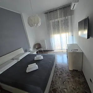 foglaljon itt