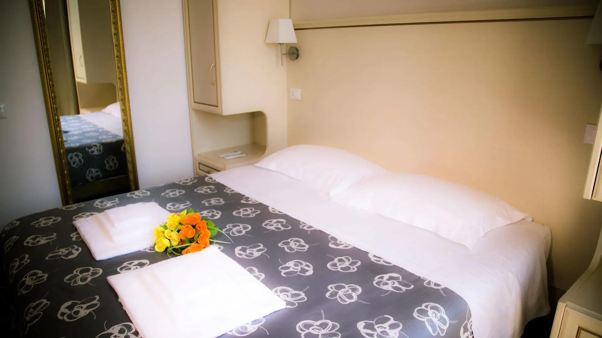 Bed & Breakfast St. Peter Central Rooms B&B Rom