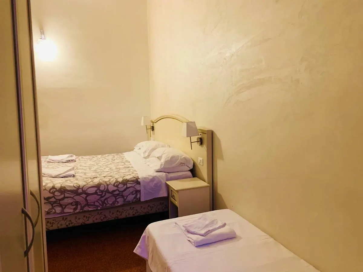 St. Peter Central Rooms B&B Rom